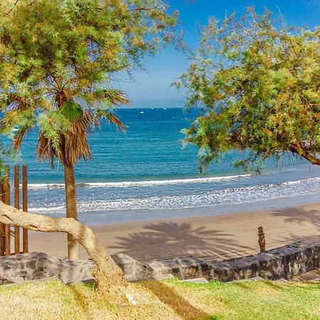 Front Of A Aircon Americas Costa Adeje 美洲海滩